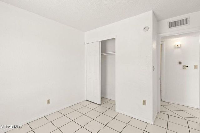 11701 HENRY PHIPPS Drive, El Paso, TX 79936