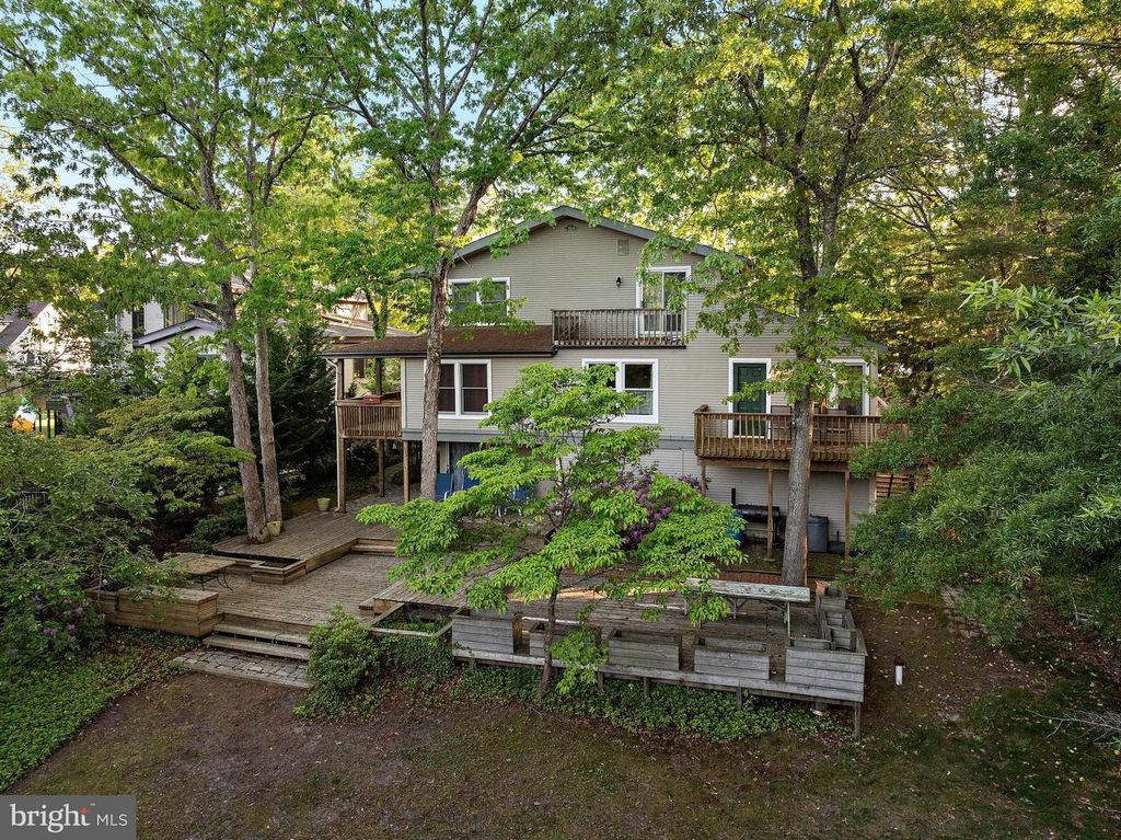 833 BUCCANEER, Manahawkin, NJ 08050
