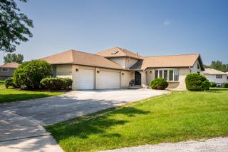 4413 Michael John Court, Richton Park, IL 60471