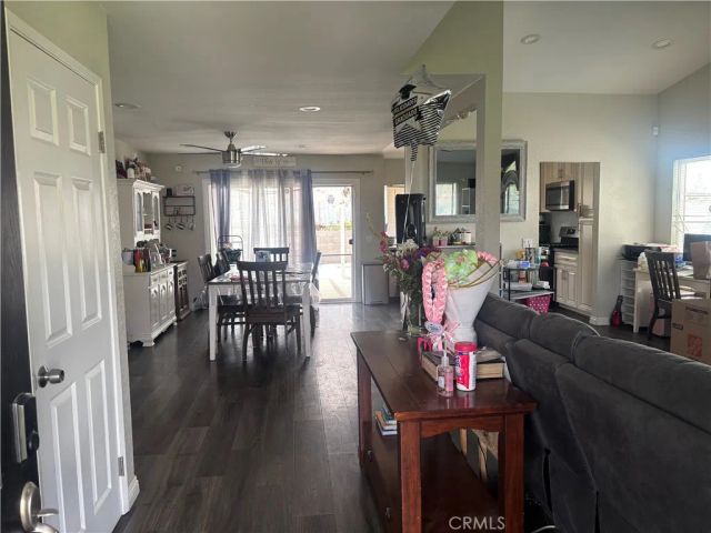 6544 Via Florencia, Jurupa Valley, CA 92509