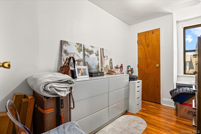 2067 32nd Street, Astoria, NY 11105