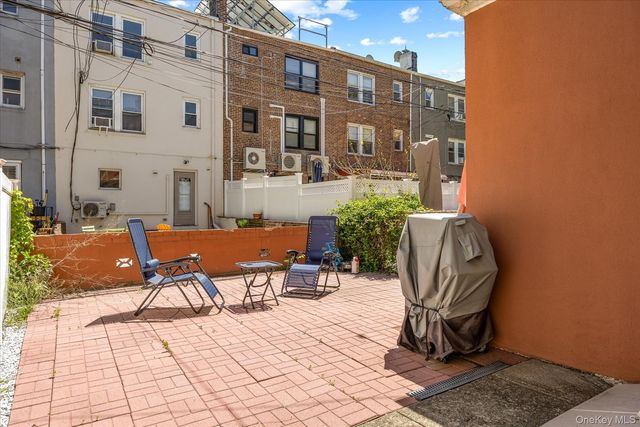 2067 32nd Street, Astoria, NY 11105