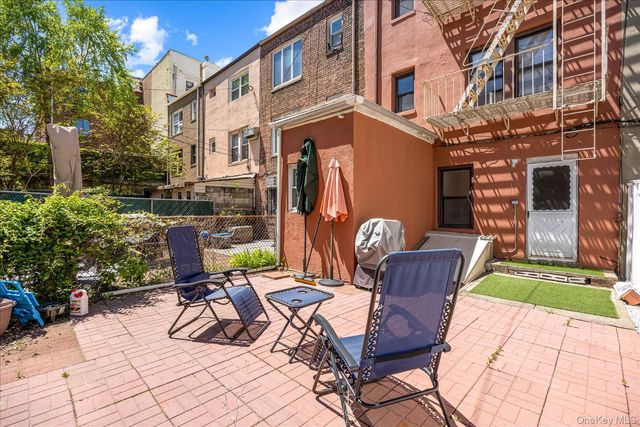 2067 32nd Street, Astoria, NY 11105