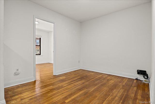 2067 32nd Street, Astoria, NY 11105