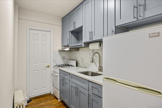 2067 32nd Street, Astoria, NY 11105