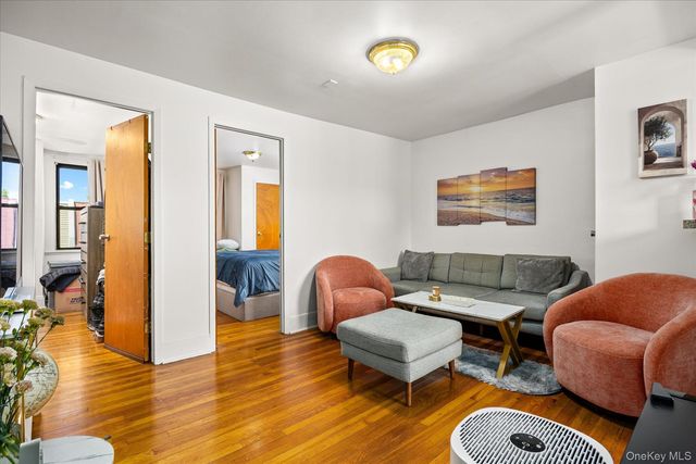 2067 32nd Street, Astoria, NY 11105
