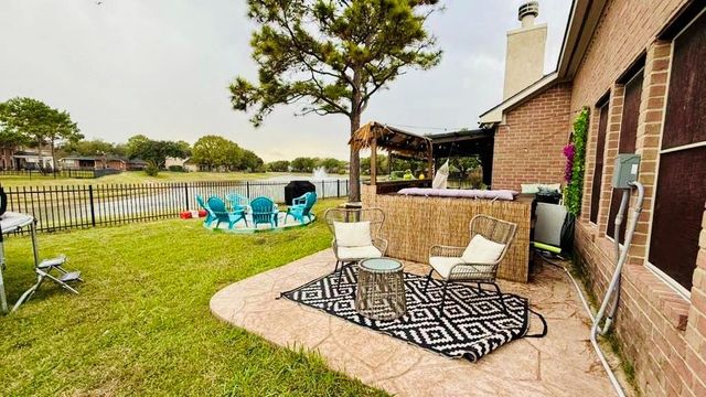 17243 Desert Maize Lane, Houston, TX 77095