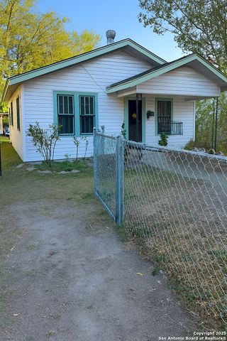 1818 woodlawn, San Antonio, TX 78201