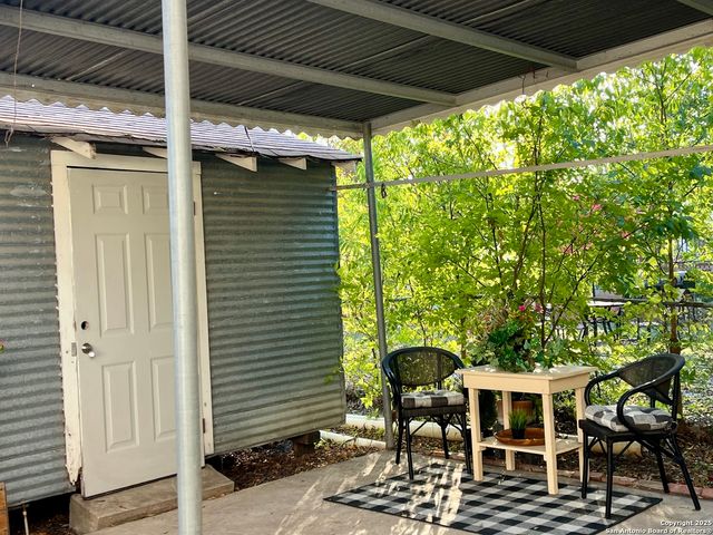 1818 woodlawn, San Antonio, TX 78201