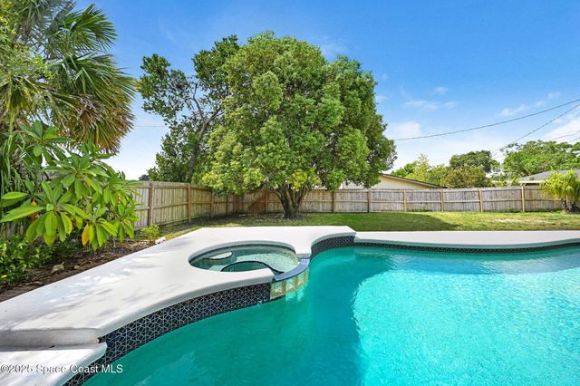 4465 Lancaster Lane, Titusville, FL 32796