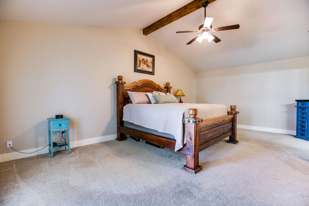 Image 16 of property listing at 791 Fairview School Road, San Angelo, TX 76904