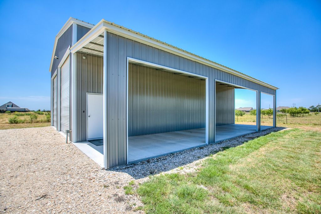 Image 40 of property listing at 791 Fairview School Road, San Angelo, TX 76904