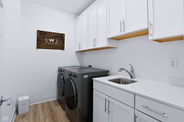 1305 Stonehaven Drive, Westfield, IN 46074