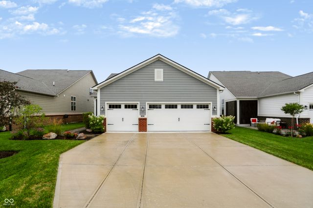 1305 Stonehaven Drive, Westfield, IN 46074