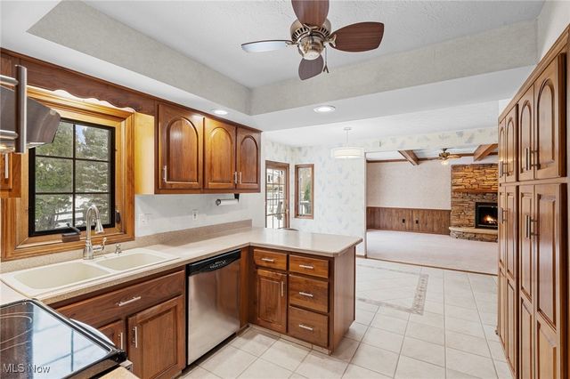 3733 River Lane, Rocky River, OH 44116