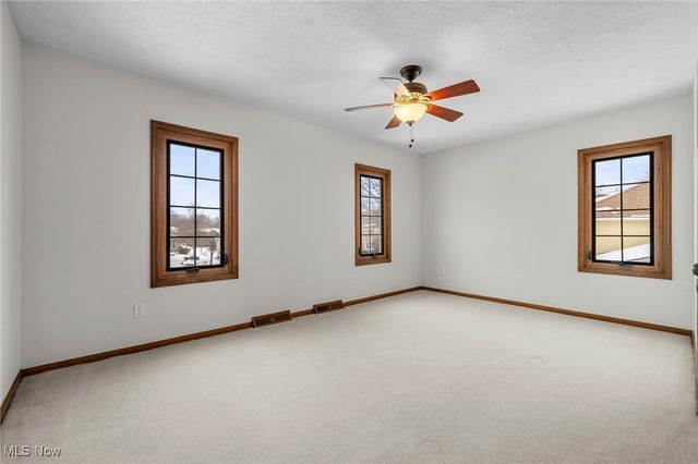 3733 River Lane, Rocky River, OH 44116