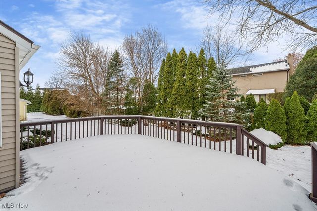 3733 River Lane, Rocky River, OH 44116