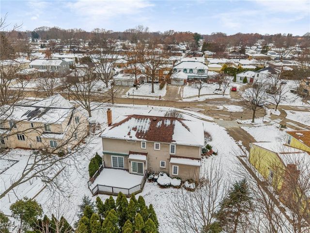 3733 River Lane, Rocky River, OH 44116