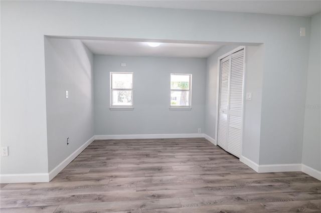 237 W MCCLENDON STREET, Lady Lake, FL 32159