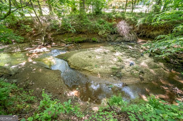 1051 Crooked Creek Road, Watkinsville, GA 30677