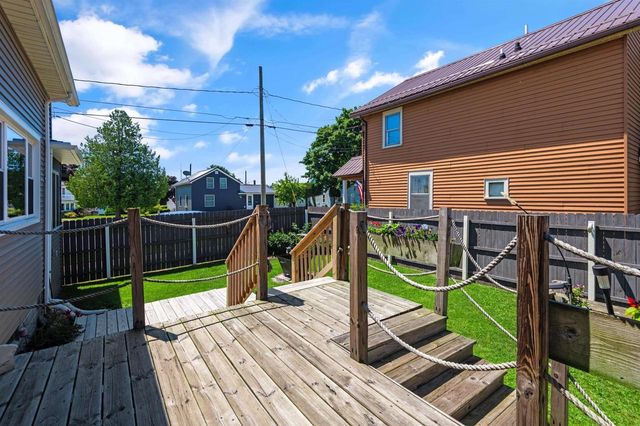 1102 16TH STREET, Two Rivers, WI 54241