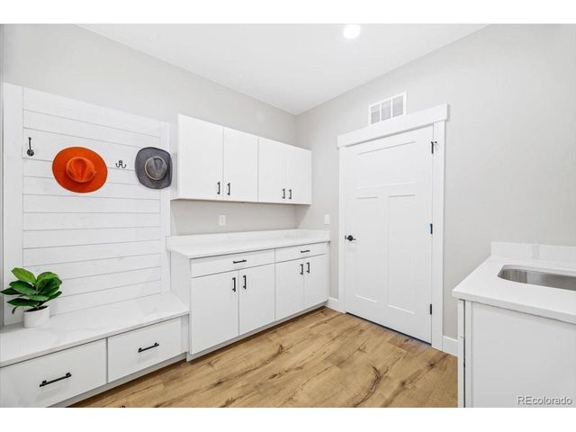 16631 Early Light Dr, Colorado Springs, CO 80908