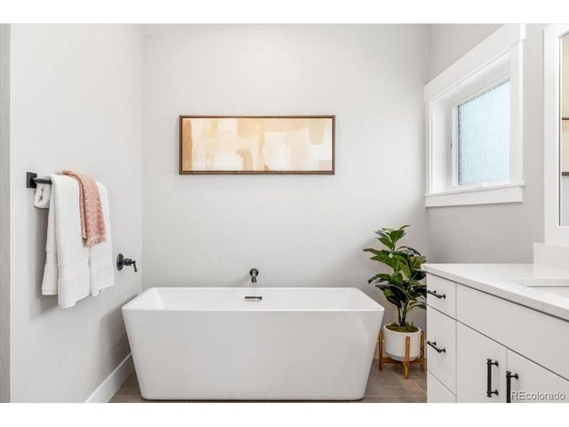 16631 Early Light Dr, Colorado Springs, CO 80908