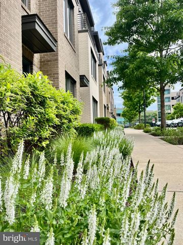 6632 EAMES WAY, Bethesda, MD 20817