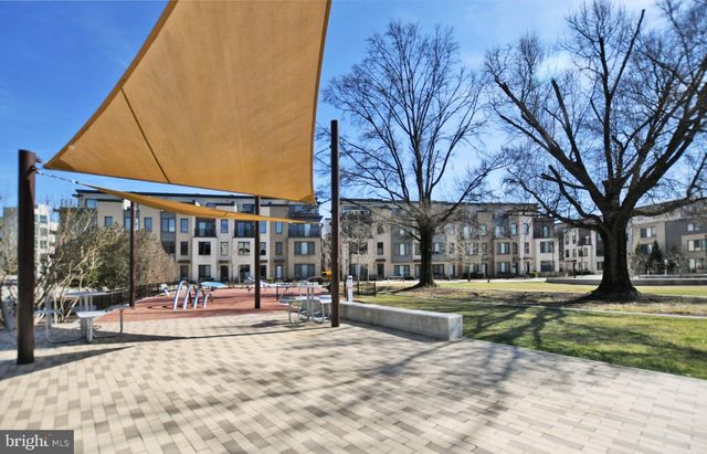 6632 EAMES WAY, Bethesda, MD 20817