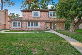 1106 S Kanah Lane, Houston, TX 77090