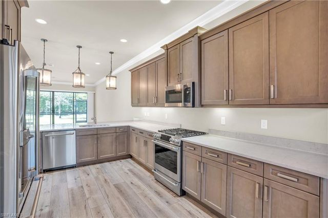 4420 Aurora ST, Naples, FL 34119