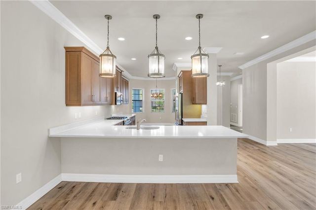 4420 Aurora ST, Naples, FL 34119