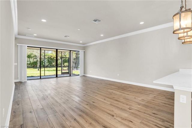 4420 Aurora ST, Naples, FL 34119