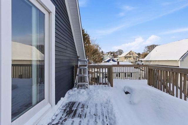 19-21 Standard St 3, Boston, MA 02126