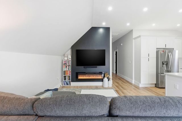 19-21 Standard St 3, Boston, MA 02126