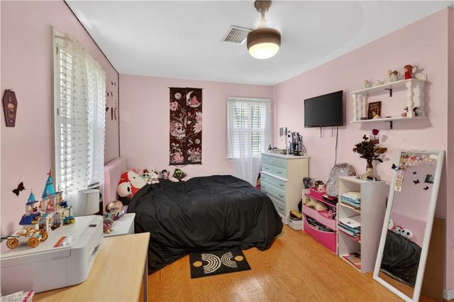 648 Knollwood Drive, Mount Airy, NC 27030