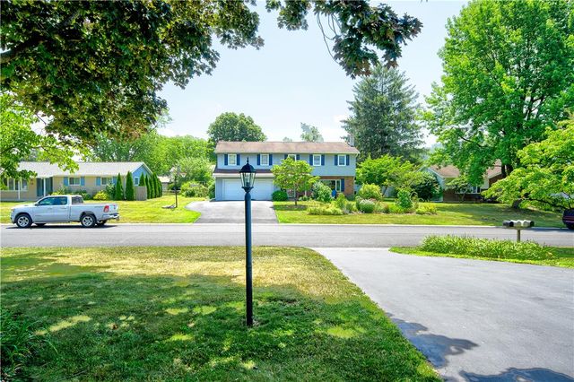4487 Glasgow Street, Upper Saucon Twp, PA 18034