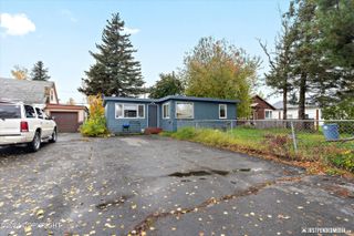 1324 Latouche Street, Anchorage, AK 99501