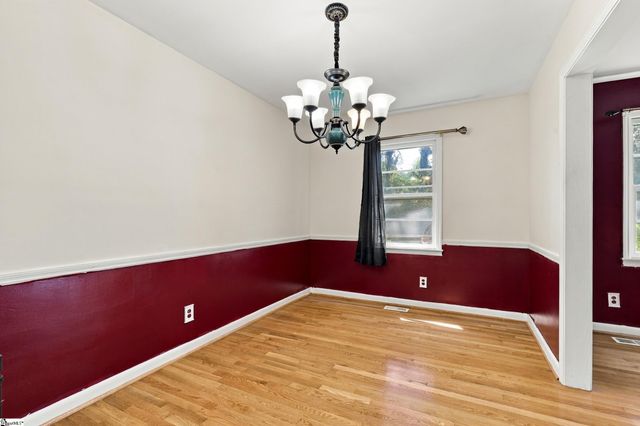 118 Kensington Drive, Spartanburg, SC 29306