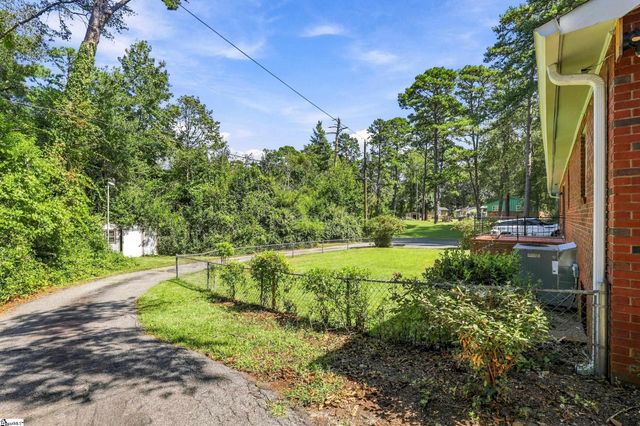 118 Kensington Drive, Spartanburg, SC 29306