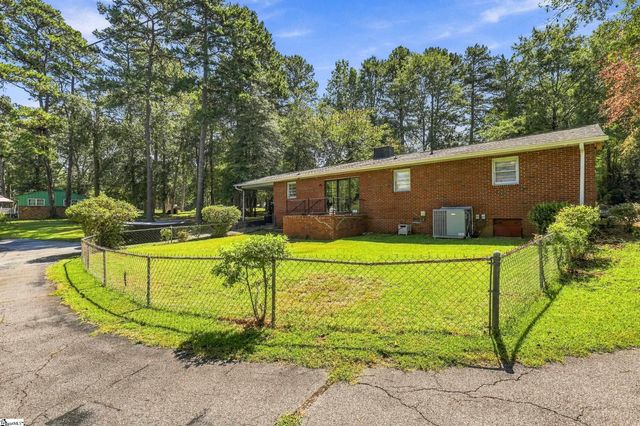 118 Kensington Drive, Spartanburg, SC 29306