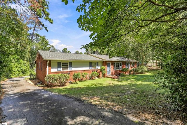 118 Kensington Drive, Spartanburg, SC 29306