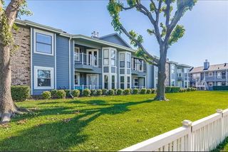 630 W Canty Street B4, Dallas, TX 75208