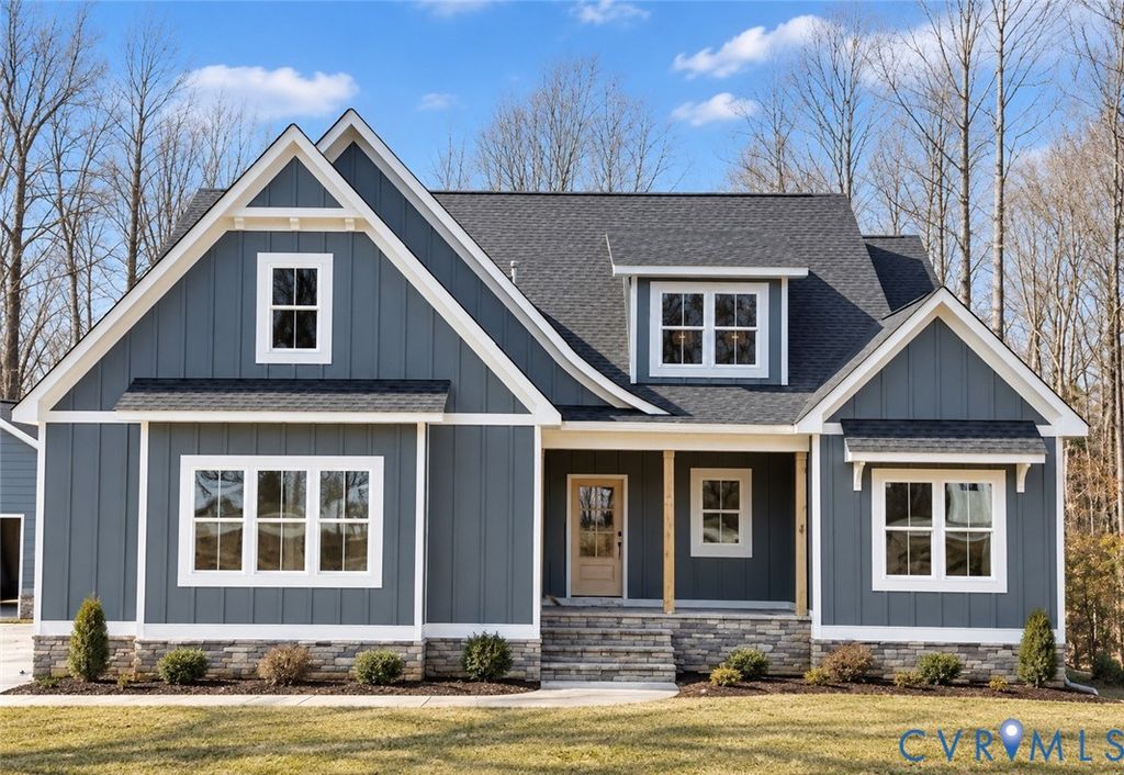 9463 Angels Share Dr, New Kent, VA 23124