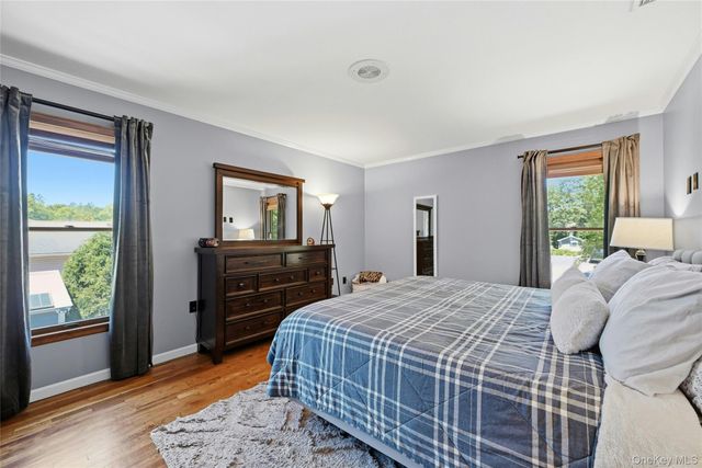 11 Rockrose Lane, East Northport, NY 11731