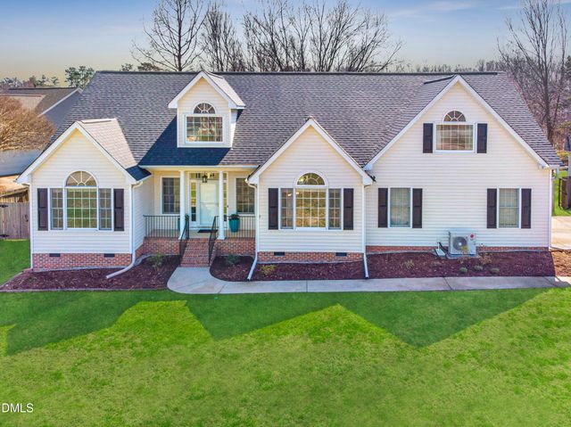 8613 Lawdraker Road, Apex, NC 27539