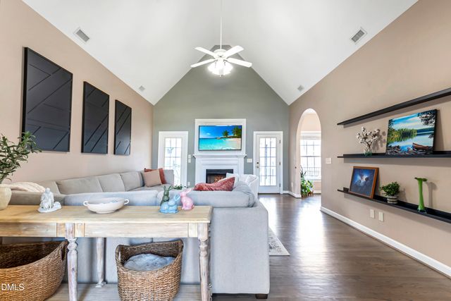 8613 Lawdraker Road, Apex, NC 27539