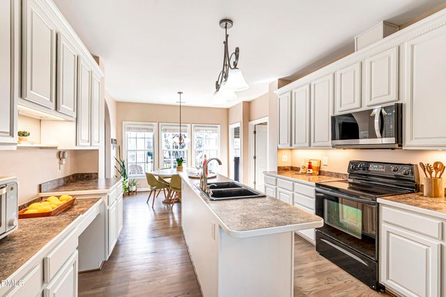 8613 Lawdraker Road, Apex, NC 27539