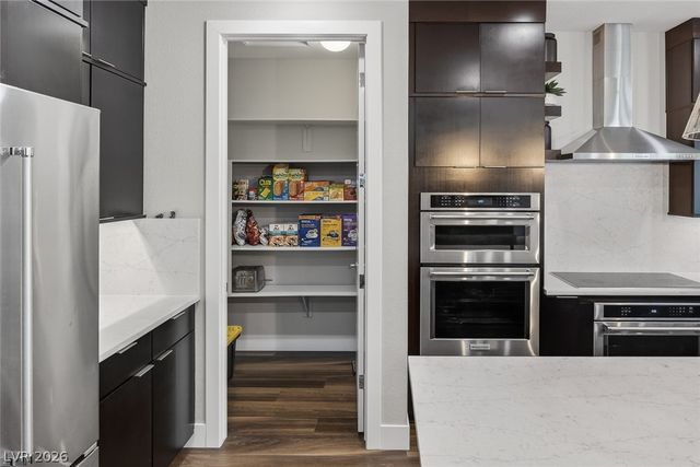 6588 Songfest Street, North Las Vegas, NV 89086