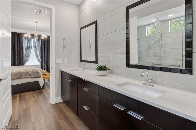 6588 Songfest Street, North Las Vegas, NV 89086